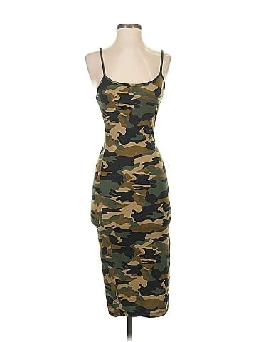 Heart & Hips Casual Dress (view 1)