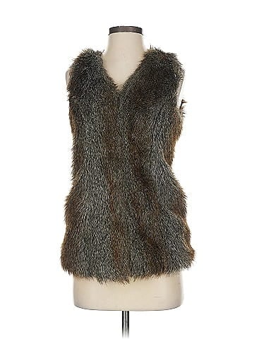 Revue Faux Fur Vest (view 1)