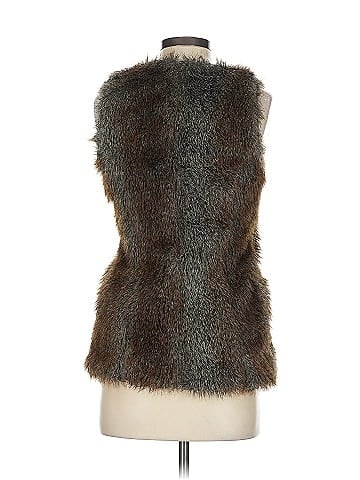 Revue Faux Fur Vest (view 2)