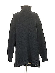 Uniqlo Turtleneck Sweater