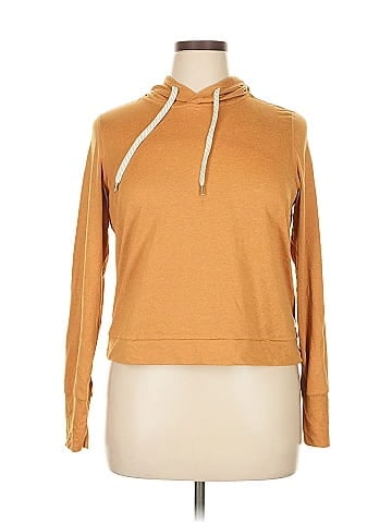 Vuori Pullover Sweater (view 1)