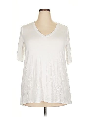 Torrid Short Sleeve T-Shirt (view 1)