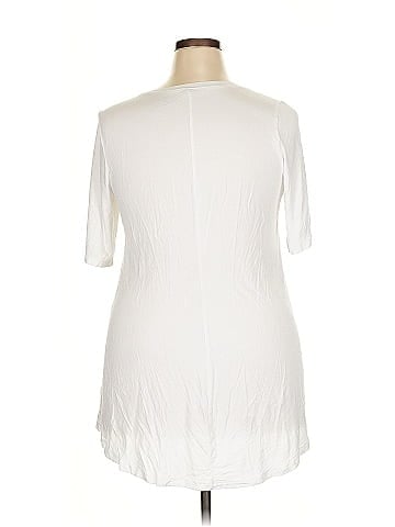 Torrid Short Sleeve T-Shirt (view 2)