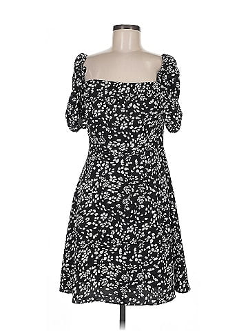 PrettyLittleThing Casual Dress (view 1)