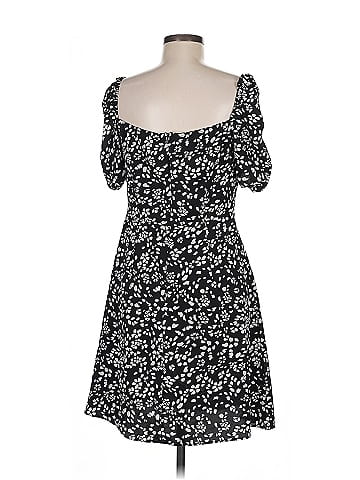 PrettyLittleThing Casual Dress (view 2)