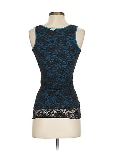 Bisou Bisou Tank Top (view 2)
