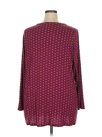 LOGO by Lori Goldstein Long Sleeve T-Shirt (view 2)