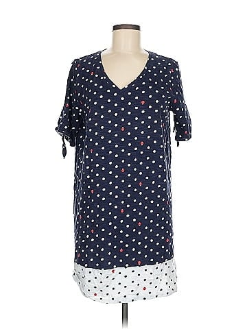 Crown & Ivy Casual Dress (view 1)