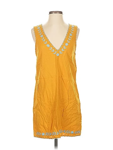 Urban Outfitters Casual Dress (view 1)