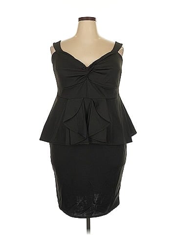 FASHION TO FIGURE Cocktail Dress (view 1)