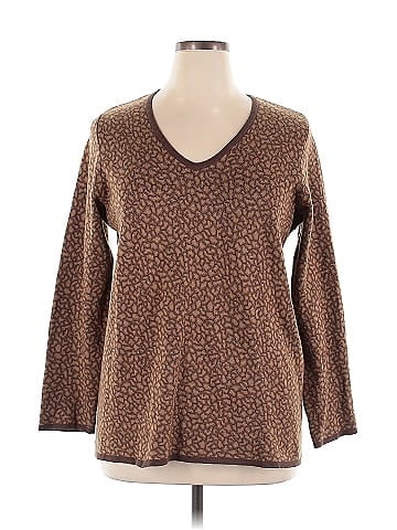 Soft by Avenue Pullover Sweater (view 1)