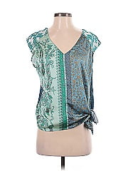 Tiny Sleeveless Blouse