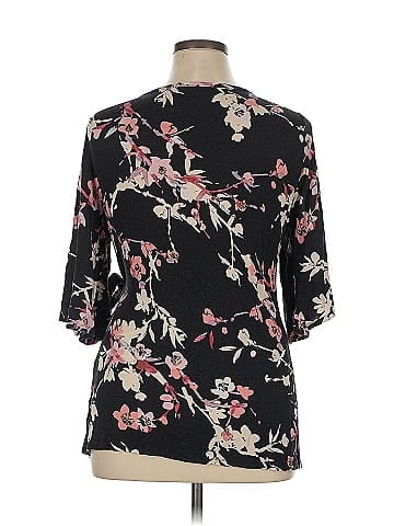 a:glow 3/4 Sleeve Top (view 2)