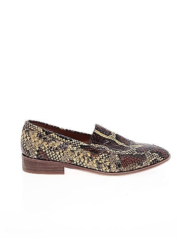 Madewell Flats (view 1)