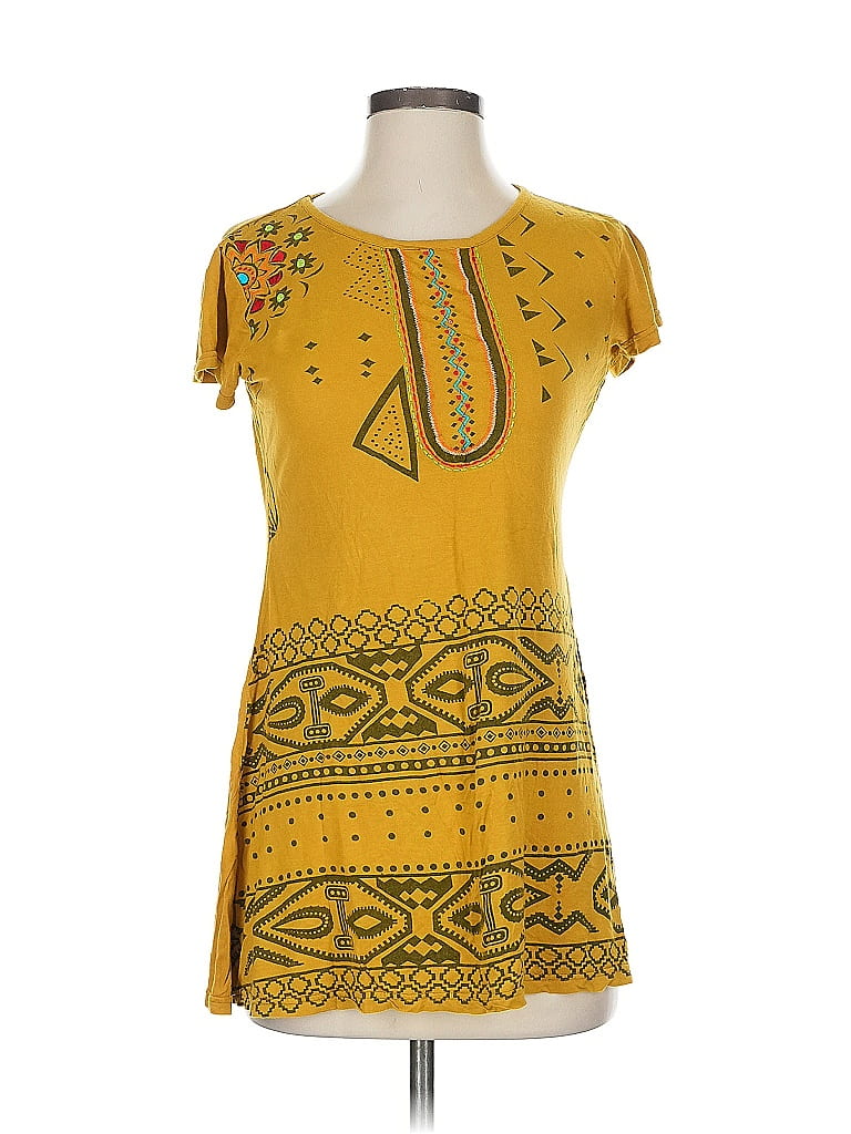 Pre-owned Yak N Yeti Short Sleeve T-shirt In Yellow