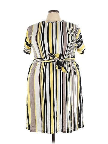 Lularoe Casual Dress (view 1)