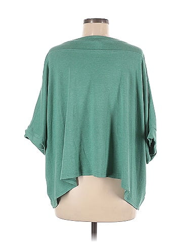 Dokotoo 3/4 Sleeve T-Shirt (view 2)