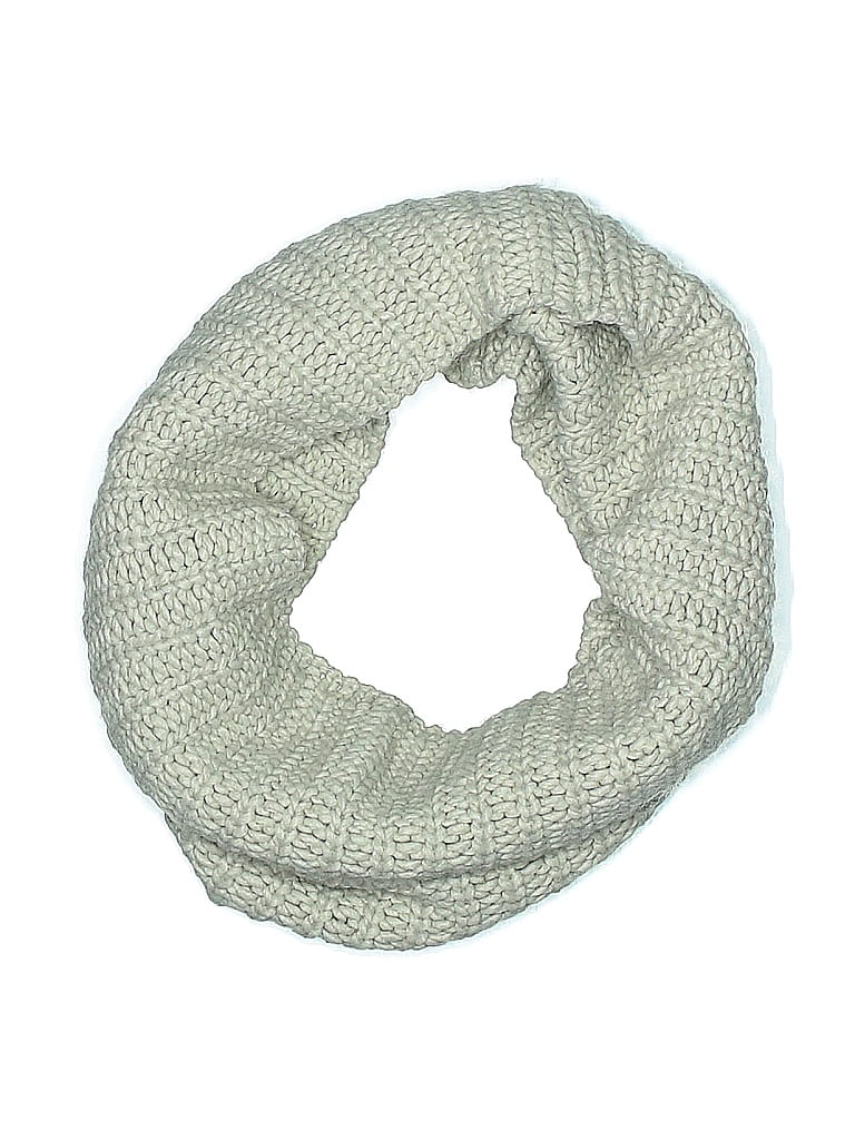 Pre-owned Gap Scarf In White