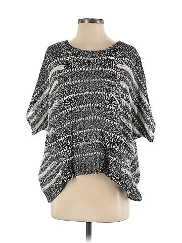 Elizabeth and James Poncho (view 1)