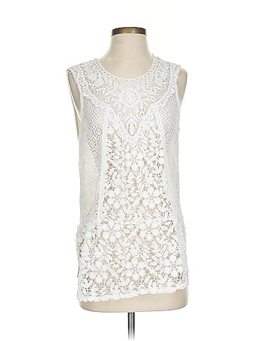 Tiny Sleeveless Blouse (view 1)
