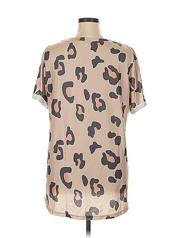 Amaryllis Short Sleeve T-Shirt (view 2)