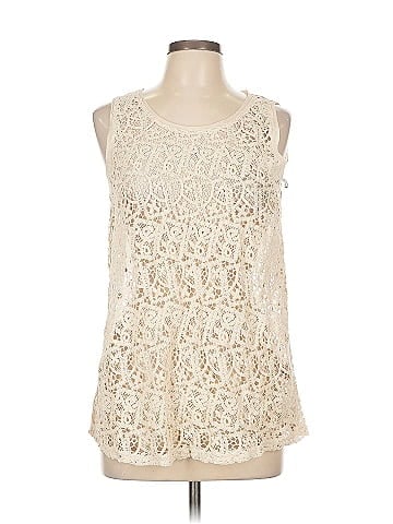 Hem & Thread Sleeveless Blouse (view 1)