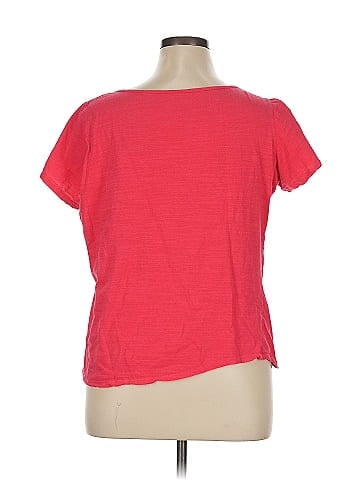 Avenue Short Sleeve T-Shirt (view 2)