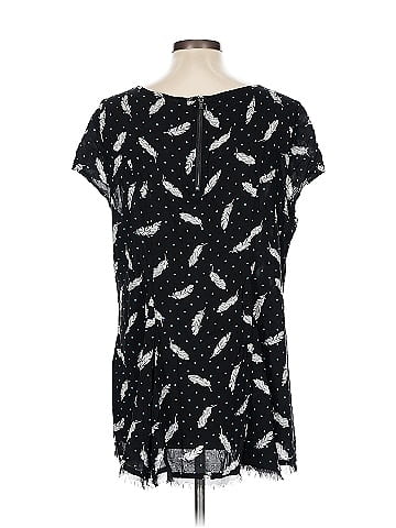 Torrid Short Sleeve Top (view 2)