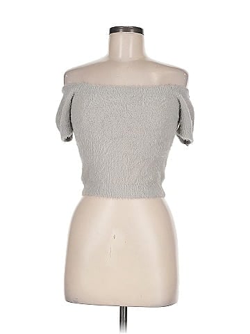 Kendall & Kylie Pullover Sweater (view 1)