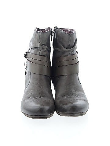 Pikolinos Ankle Boots (view 2)