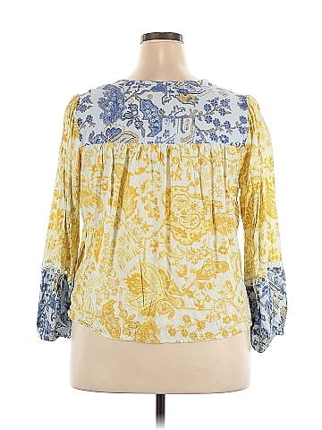 Farmers Market 3/4 Sleeve Blouse (view 2)