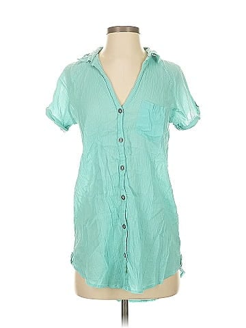 Hei Hei Short Sleeve Button-Down Shirt (view 1)