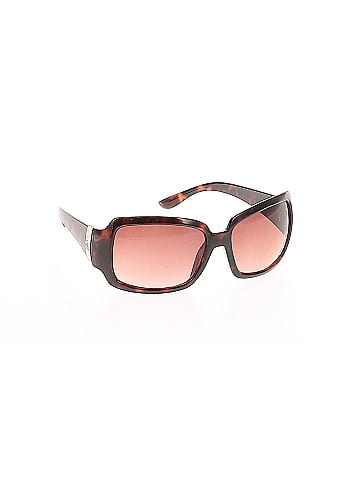 Jessica Simpson Sunglasses (view 1)