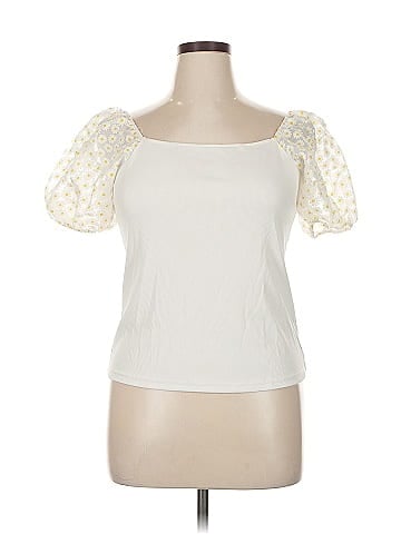 Cliche Short Sleeve Top (view 1)