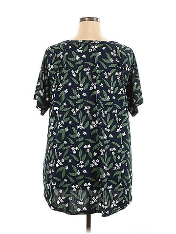 Lularoe Short Sleeve T-Shirt (view 2)
