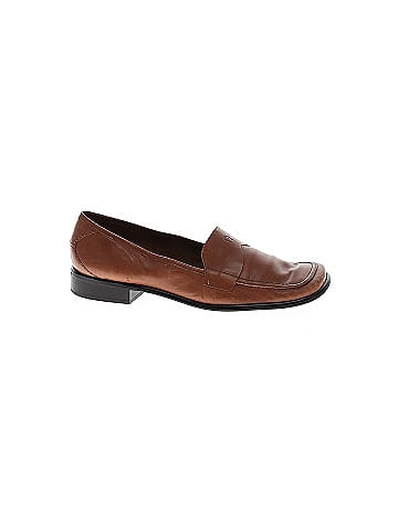 Etienne Aigner Flats (view 1)
