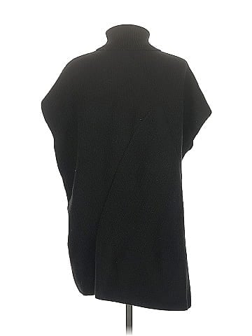 Per Se By Carlisle Poncho (view 2)
