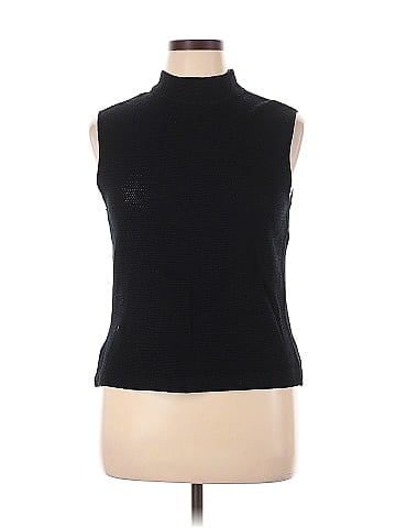St. John Collection Sweater Vest (view 1)