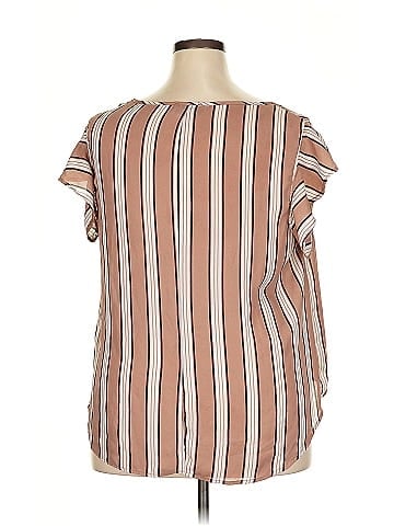 OLM Sleeveless Blouse (view 2)