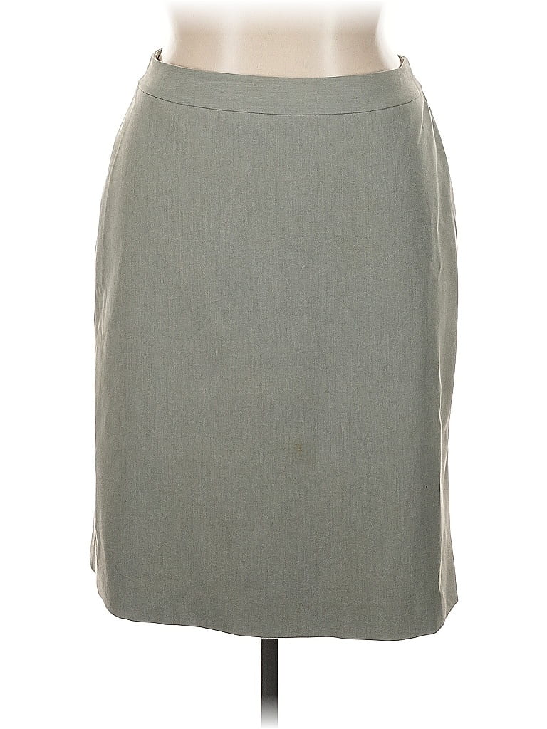 Click to view more detailed imagery on our partner's website Pre-owned Caslon Casual Skirt In Gray