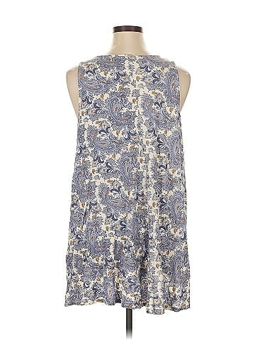 H&M Casual Dress (view 2)