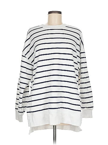 Old Navy Pullover Sweater (view 1)