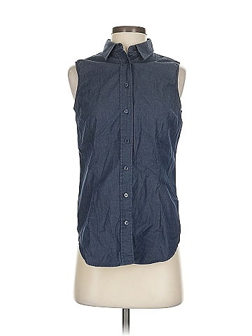 New York & Company Sleeveless Button-Down Shirt (view 1)