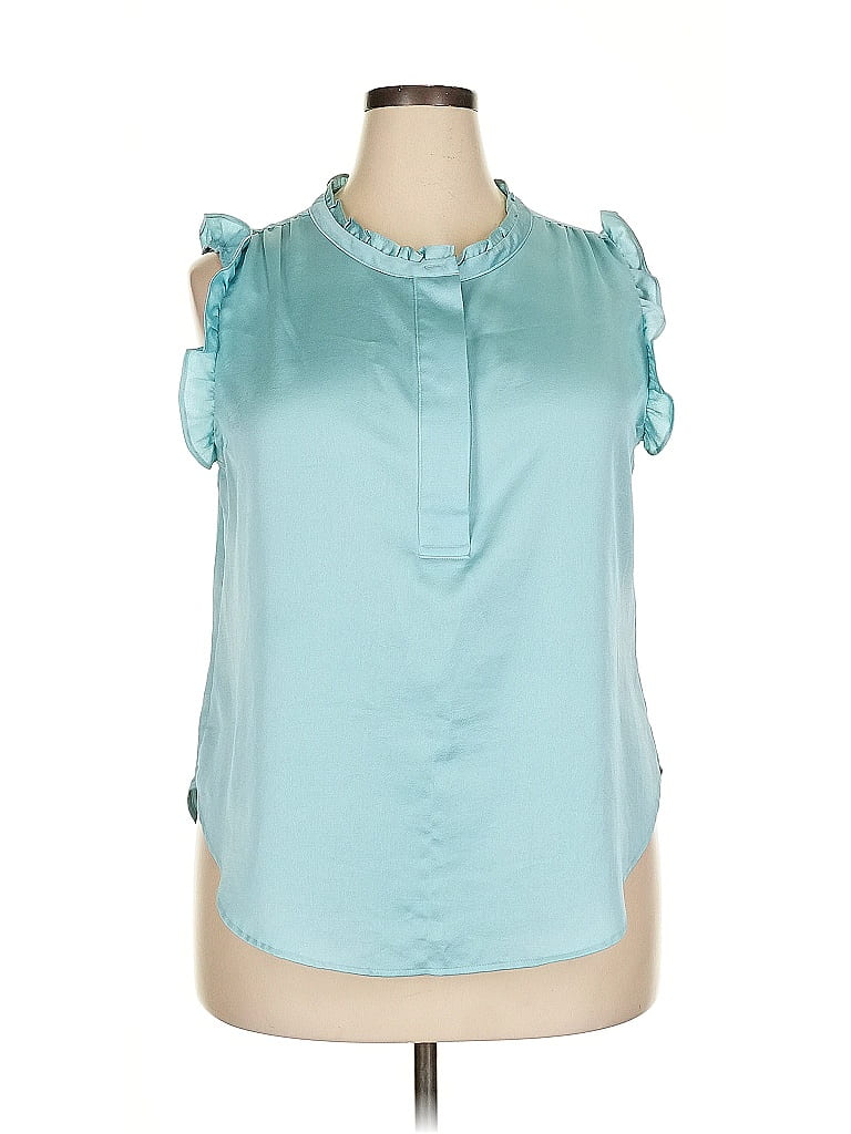 Click to view more detailed imagery on our partner's website Pre-owned Dkny Sleeveless Blouse In Blue