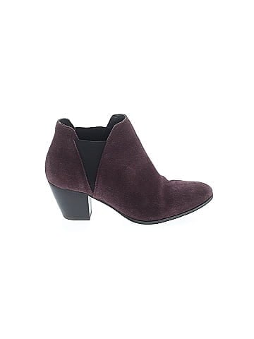 Guess Flats (view 1)