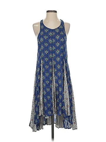 En Creme Casual Dress (view 1)