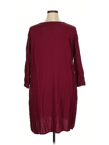 Old Navy Casual Dress (view 2)