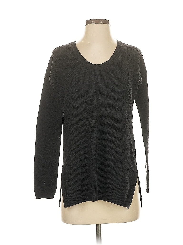 Pre-owned Gap Pullover Sweater In Black