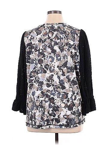 LOGO by Lori Goldstein 3/4 Sleeve Blouse (view 2)