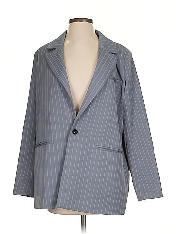 PrettyLittleThing Blazer (view 1)